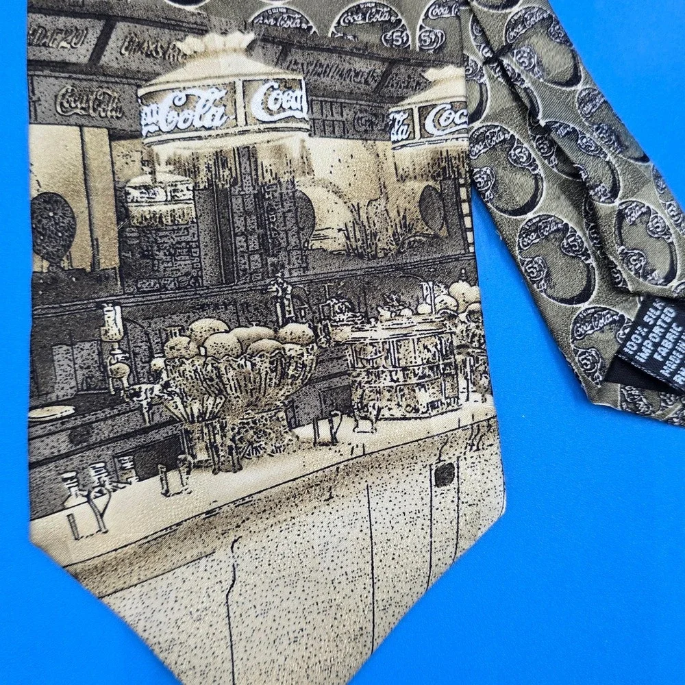 Vintage Coca-Cola Silk Tie Olive Green‎ Soda Fountain Advertising Americana 5¢